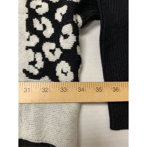 Ruby RD Colorblock Sweater - Picture 6 of 7